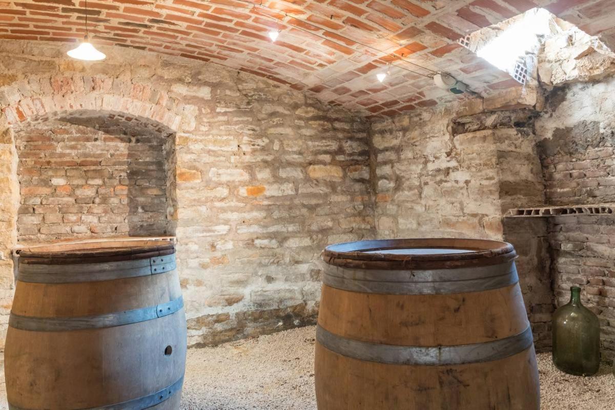 Appartements Le Cru Colbert Beaune  Ngoại thất bức ảnh