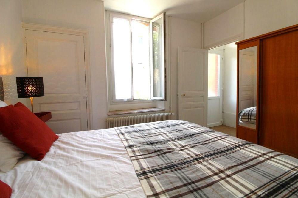 Appartements Le Cru Colbert Beaune  Ngoại thất bức ảnh