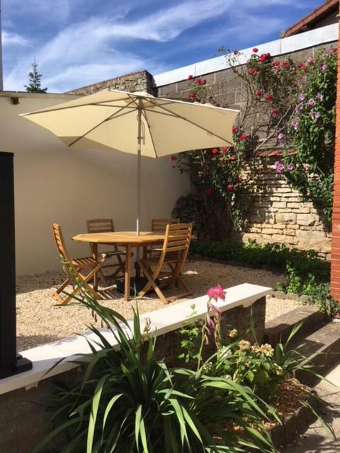 Appartements Le Cru Colbert Beaune  Ngoại thất bức ảnh